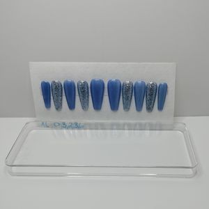 Custom Press On Nails, Frozen